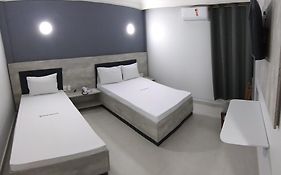 Hotel Phizalis